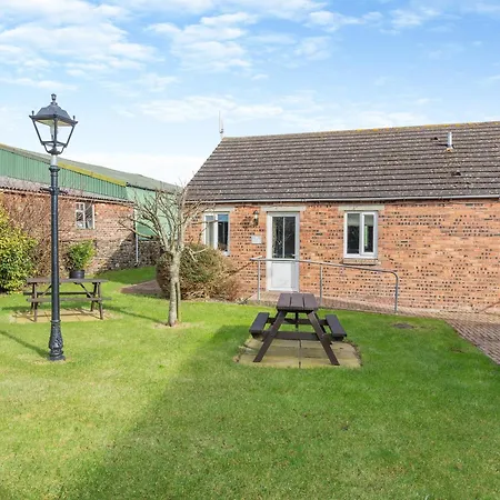 Milking Parlour - Uk48911 Holiday home *